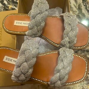 Steve Madden Newbie Rhinestone Sandals sz9